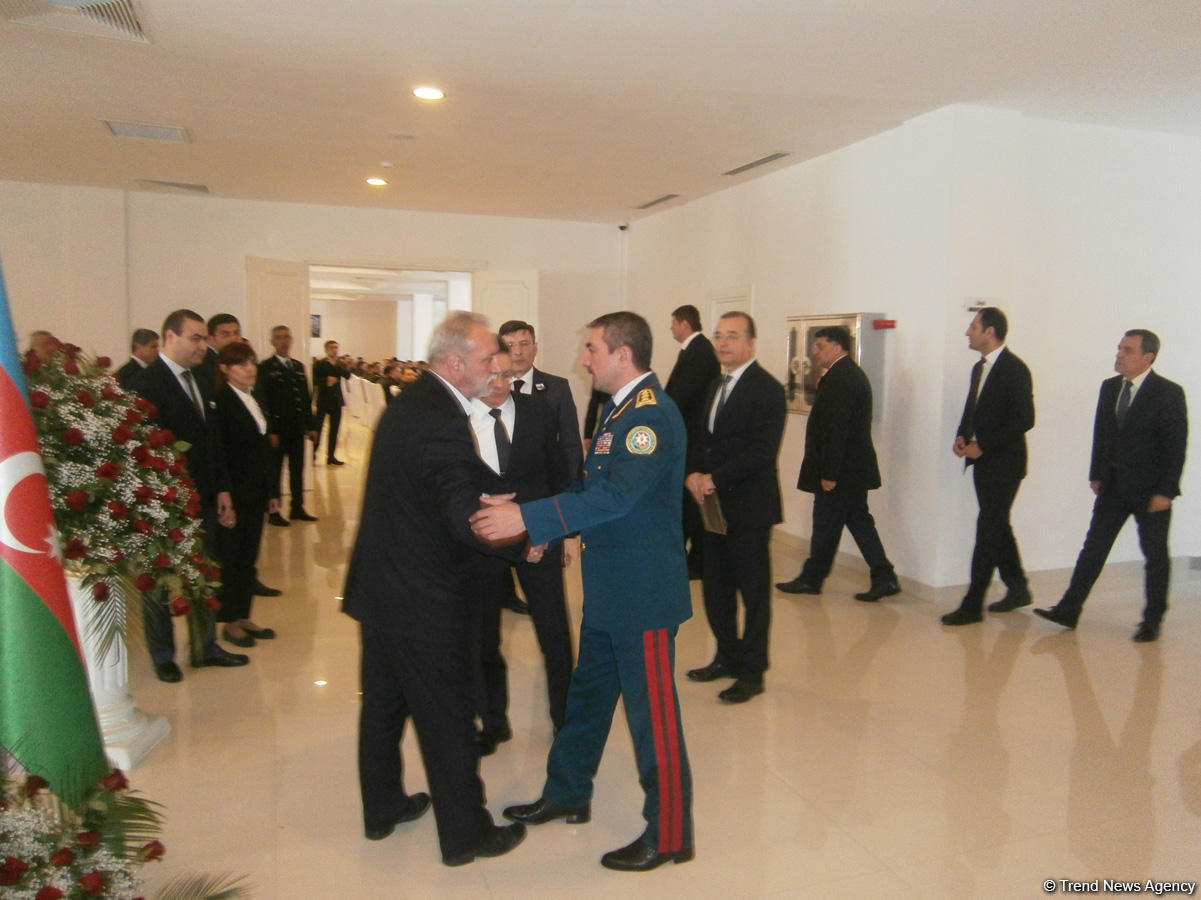 В Баку прошла церемония поминовения Национального героя Чингиза Гурбанова (ФОТО)