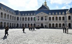 В Париже состоялась  церемония официальной встречи Президента Азербайджана (ФОТО)