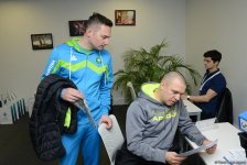 Делегации различных стран проходят аккредитацию на Кубок мира по спортивной гимнастике в Баку (ФОТОРЕПОРТАЖ)