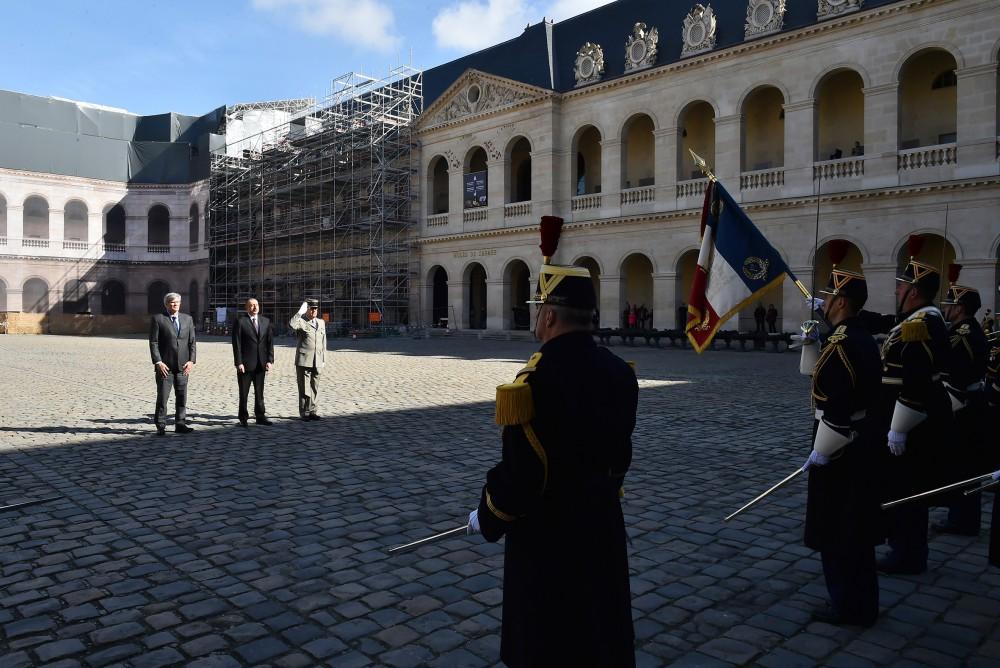 В Париже состоялась  церемония официальной встречи Президента Азербайджана (ФОТО)