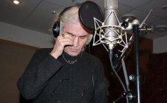 В Москве скончался продюсер и композитор Заур Кямал, которого знали как "Батя"