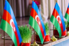 Азербайджанцы подарили российским школьникам праздник Новруза (ФОТО)