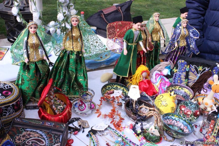 Потрясающий Фестиваль Новруза в Баку: Карабахские скакуны, национальные блюда, музыка и танцы (ФОТО)