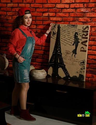 Жерар Депардье в объективе азербайджанской телеведущей ( ВИДЕО,ФОТО)