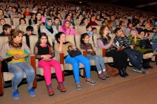 С любовью к детям! Праздник во Дворце Гейдара Алиева (ФОТО)