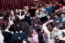 В Баку прошла благотворительная акция "Напиши желание – получи подарок" (ФОТО)