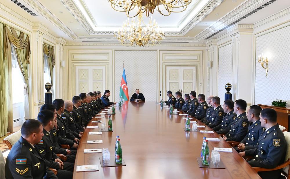 Президент Ильхам Алиев: Апрельские бои, можно сказать, подорвали идеологические устои руководства Армении (ФОТО)