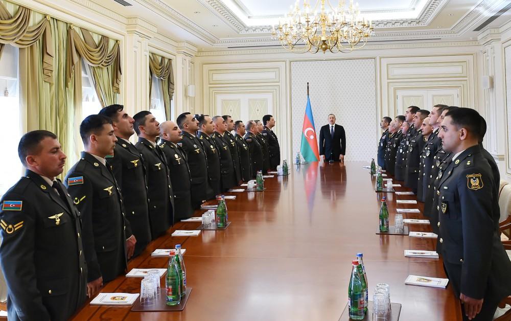 Президент Ильхам Алиев: Апрельские бои, можно сказать, подорвали идеологические устои руководства Армении (ФОТО)