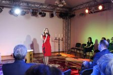 Поэзия "Беспредела" в Баку: молоды, талантливы, непредсказуемы…(ФОТО)