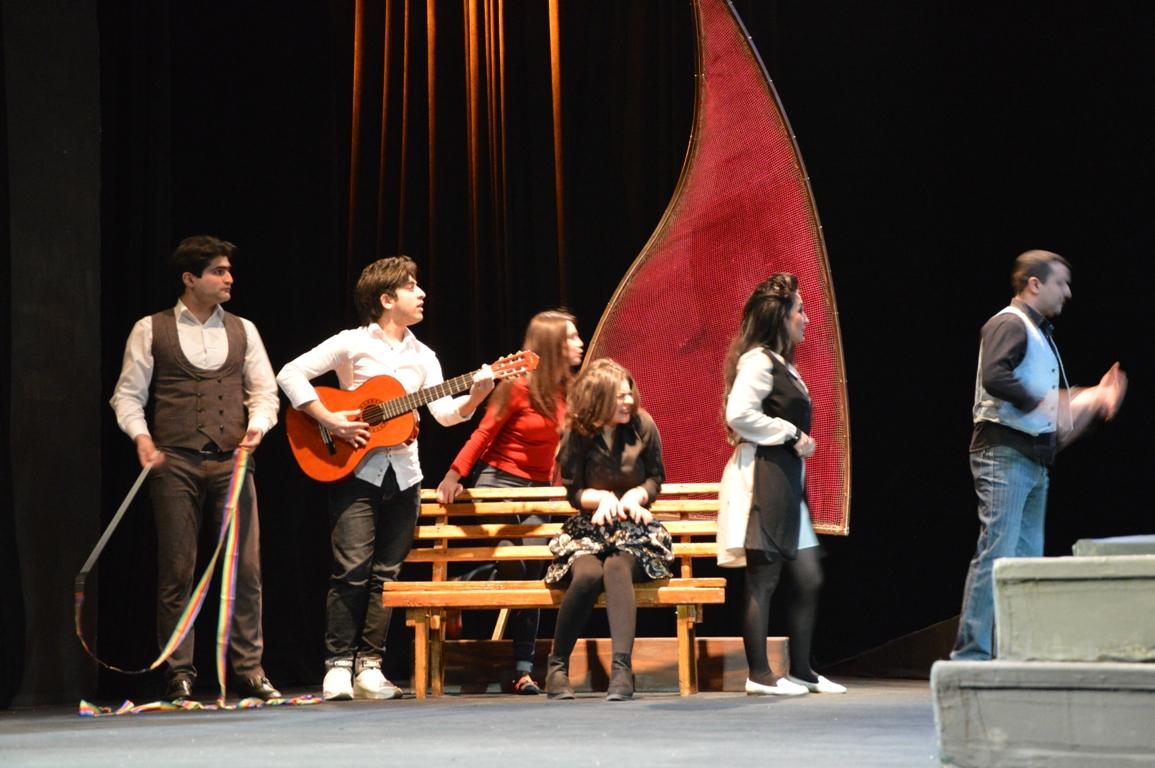 Шехиды бессмертны! Спектакль о Самире Качаеве, который потрясает до глубины души (ФОТО)