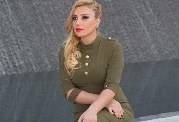 Лятафет Алекперова стала ведущей церемонии награждения "Золотой Человек года" в Турции