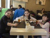 В Баку прошел интересный мастер-класс по сказкотерапии (ФОТО)