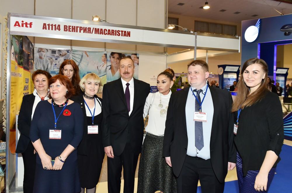 Президент Ильхам Алиев и Первая леди Мехрибан Алиева ознакомились с XVI Азербайджанской международной выставкой туризма и путешествий (ФОТО)