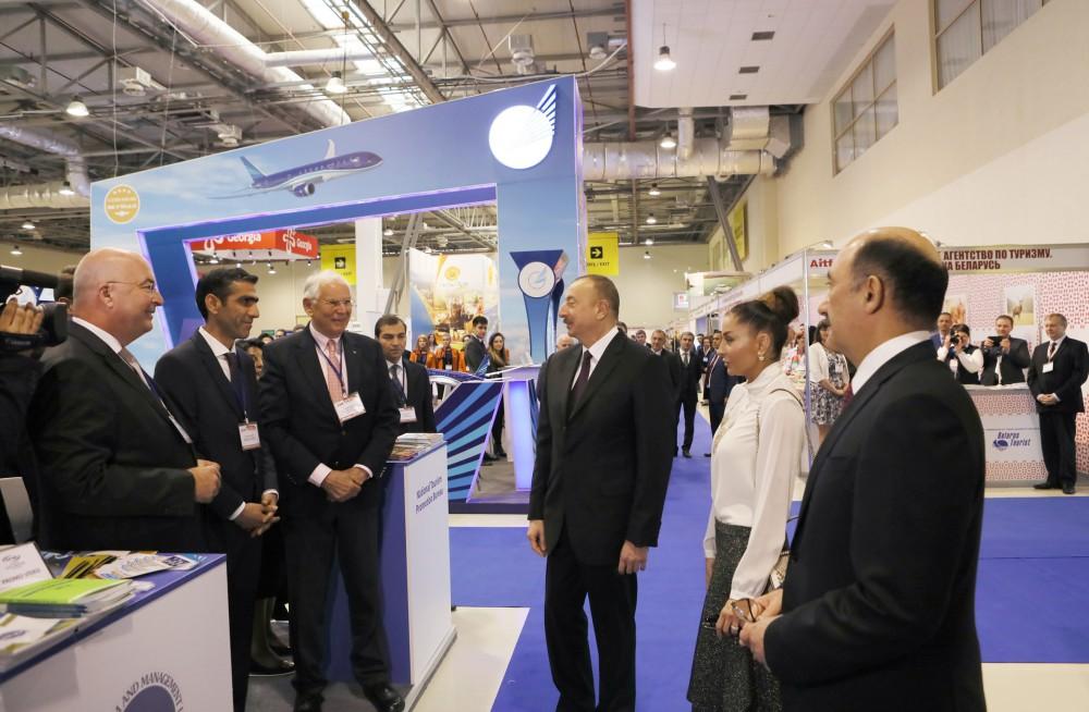 Президент Ильхам Алиев и Первая леди Мехрибан Алиева ознакомились с XVI Азербайджанской международной выставкой туризма и путешествий (ФОТО)