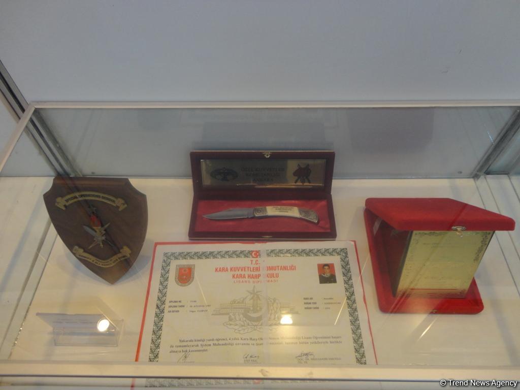 Как жили, о чем мечтали...В Баку представлены личные вещи и награды шехидов (ФОТО)