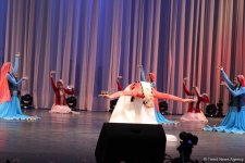 Гостям Исламиады представлено музыкальное и танцевальное искусство Азербайджана (ФОТО)