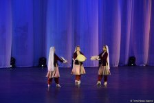 Гостям Исламиады представлено музыкальное и танцевальное искусство Азербайджана (ФОТО)