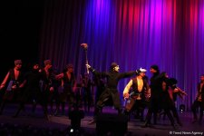 Гостям Исламиады представлено музыкальное и танцевальное искусство Азербайджана (ФОТО)