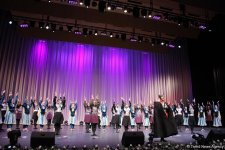 Гостям Исламиады представлено музыкальное и танцевальное искусство Азербайджана (ФОТО)