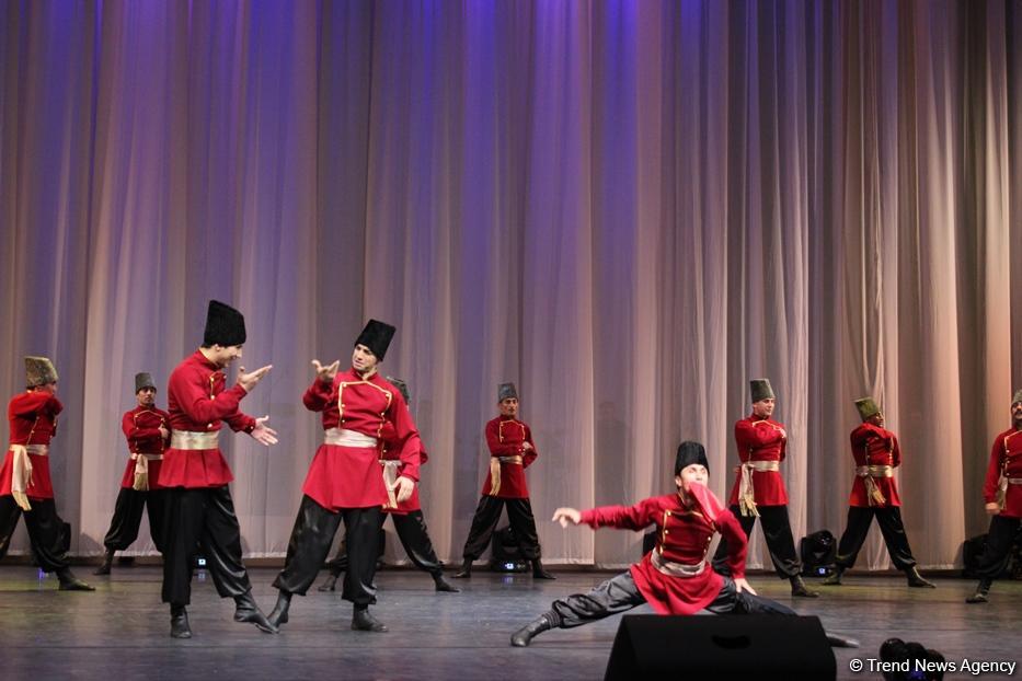 Гостям Исламиады будут представлены зажигательные национальные танцы  (ФОТО/ВИДЕО)