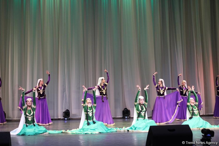 Гостям Исламиады будут представлены зажигательные национальные танцы  (ФОТО/ВИДЕО)