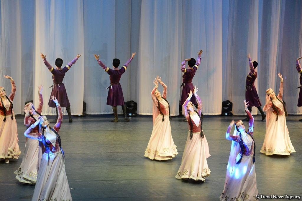 Гостям Исламиады будут представлены зажигательные национальные танцы  (ФОТО/ВИДЕО)