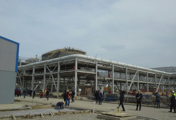 Процесс строительства карбамидного завода SOCAR завершен более чем на 90% (ФОТО)