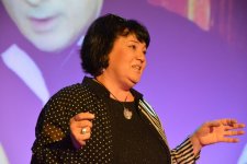 Азербайджанские актеры почтили память Рамиза Саркарова (ФОТО)