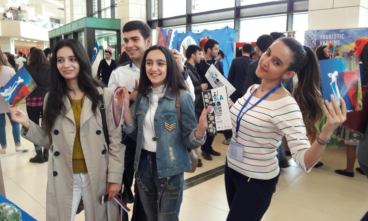 С любовью из России в Азербайджан (ФОТО)