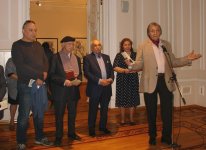 Мастер верный своим идеалам: выставка новых картин 86-летнего Алтая Гаджиева (ФОТО)