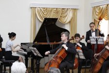 В Баку юные музыканты продемонстрировали свои достижения (ФОТО)