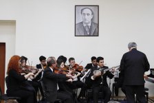 В Баку юные музыканты продемонстрировали свои достижения (ФОТО)