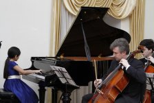 В Баку юные музыканты продемонстрировали свои достижения (ФОТО)