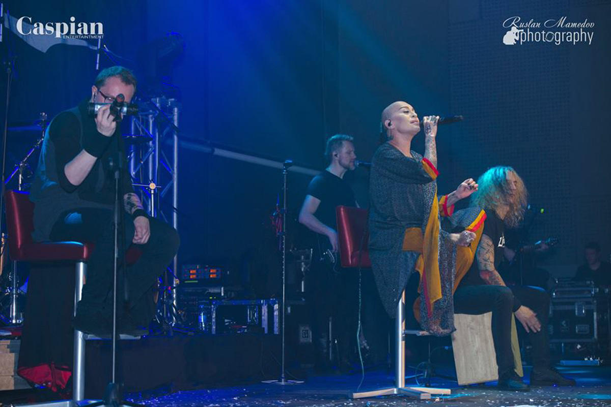 Вечерний Баку наполнился потрясающей энергетикой Наргиз Закировой (ФОТО)