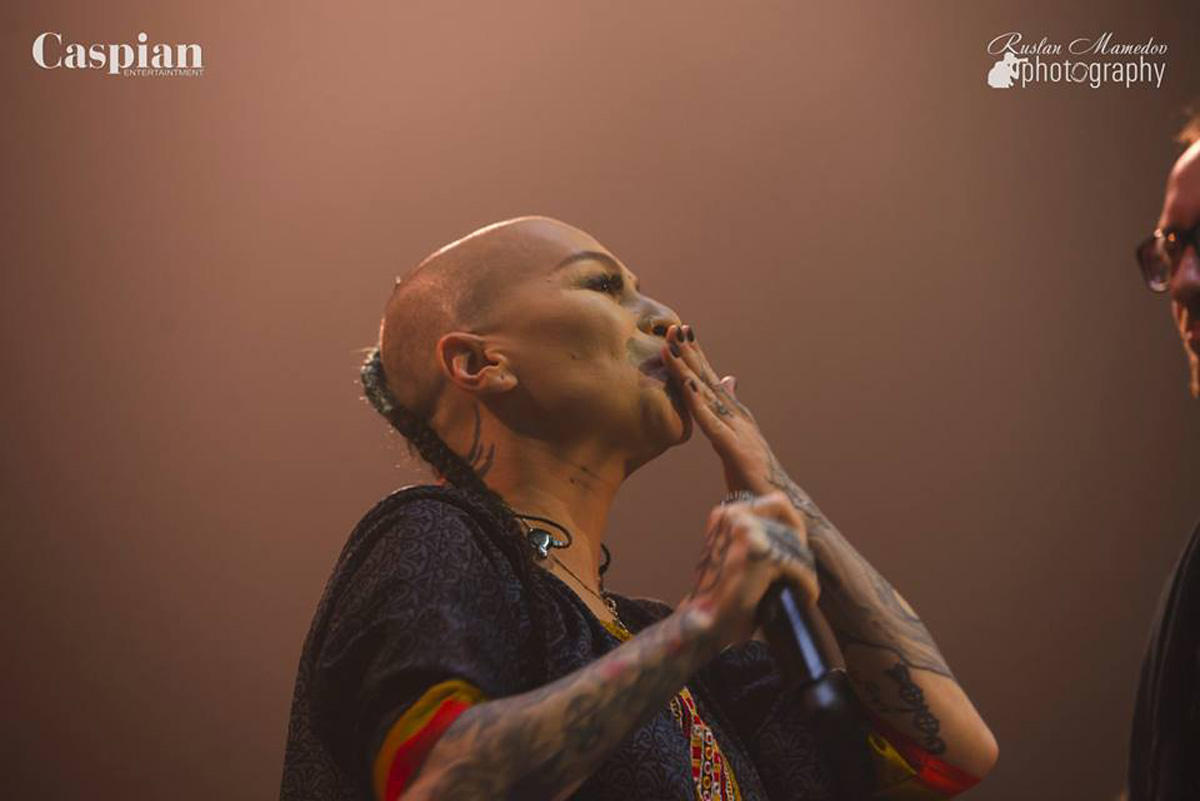 Вечерний Баку наполнился потрясающей энергетикой Наргиз Закировой (ФОТО)