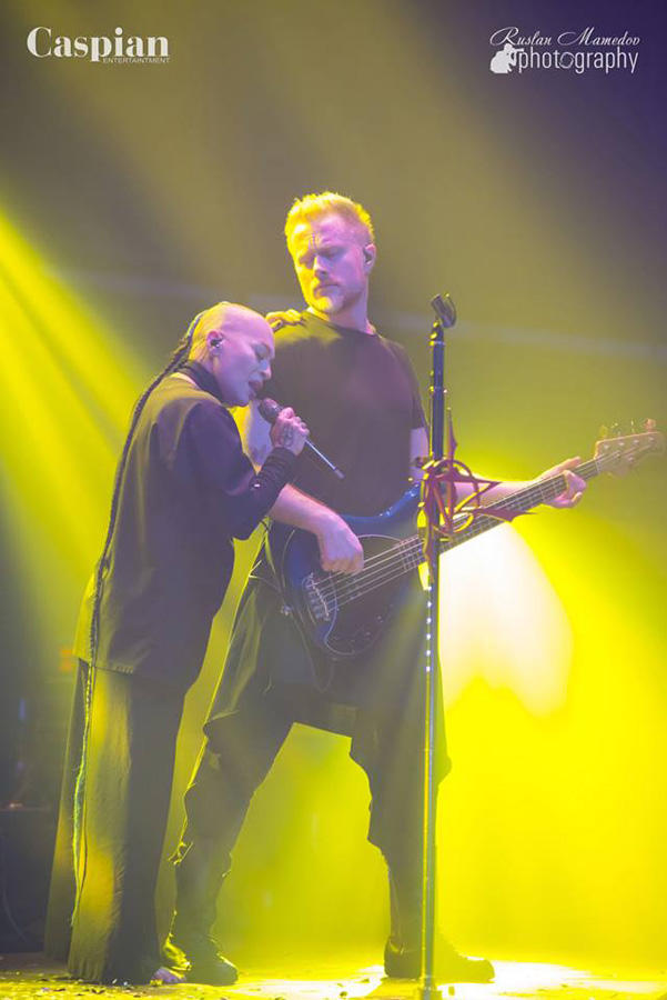 Вечерний Баку наполнился потрясающей энергетикой Наргиз Закировой (ФОТО)