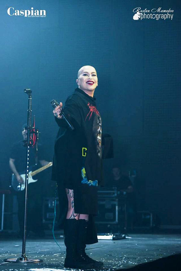 Вечерний Баку наполнился потрясающей энергетикой Наргиз Закировой (ФОТО)