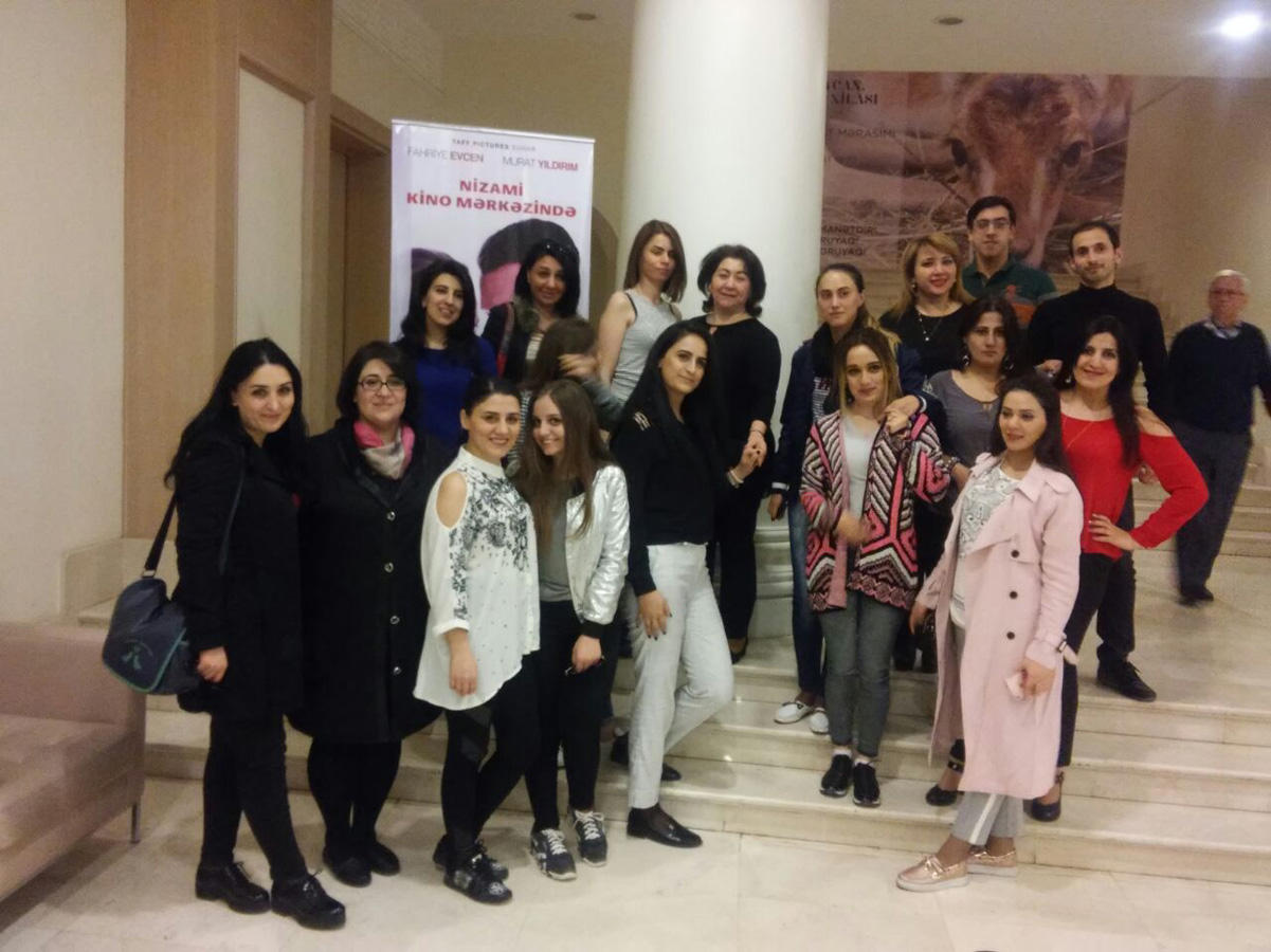 "Бесконечная любовь" звезд турецкого кино Фахрии Эвджен и Мурата Йылдырыма (ФОТО)