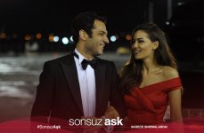 "Бесконечная любовь" звезд турецкого кино Фахрии Эвджен и Мурата Йылдырыма (ФОТО)