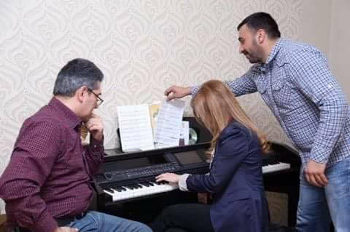 Азербайджанский фильм-пантомима "Сотворение мира" (ВИДЕО, ФОТО)