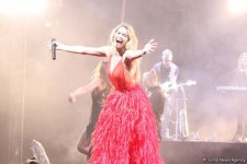 Баку – город №1: Лучшие друзья девушек – это не бриллианты, а азербайджанцы – концерт Веры Брежневой (ФОТО)