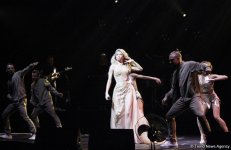 Баку – город №1: Лучшие друзья девушек – это не бриллианты, а азербайджанцы – концерт Веры Брежневой (ФОТО)