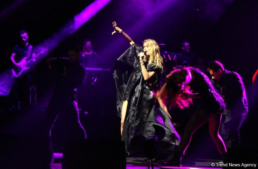 Баку – город №1: Лучшие друзья девушек – это не бриллианты, а азербайджанцы – концерт Веры Брежневой (ФОТО)