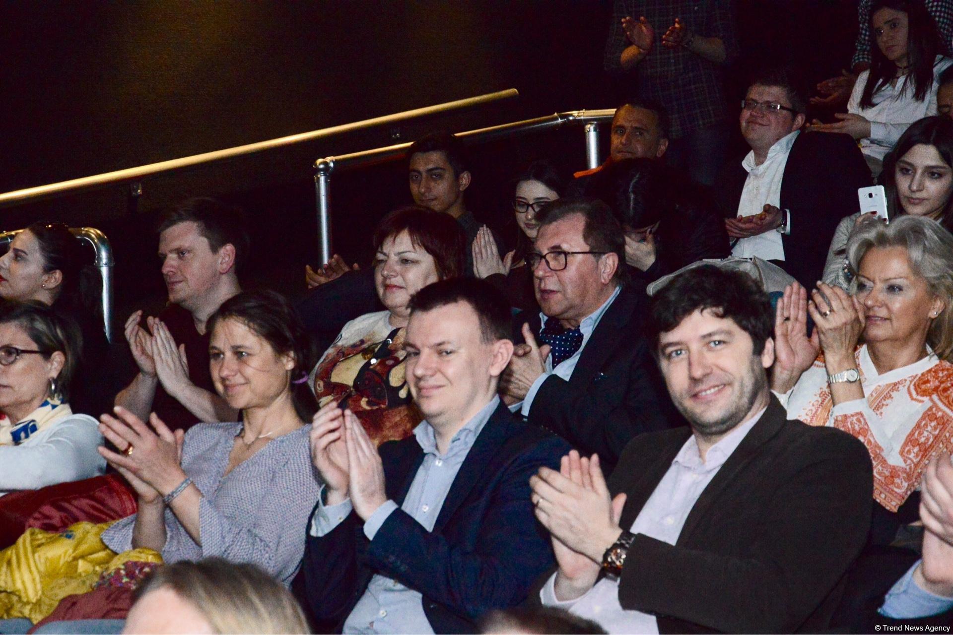 Шедевры польского кинематографа в Баку: открытие фестиваля "Висла" (ФОТО)