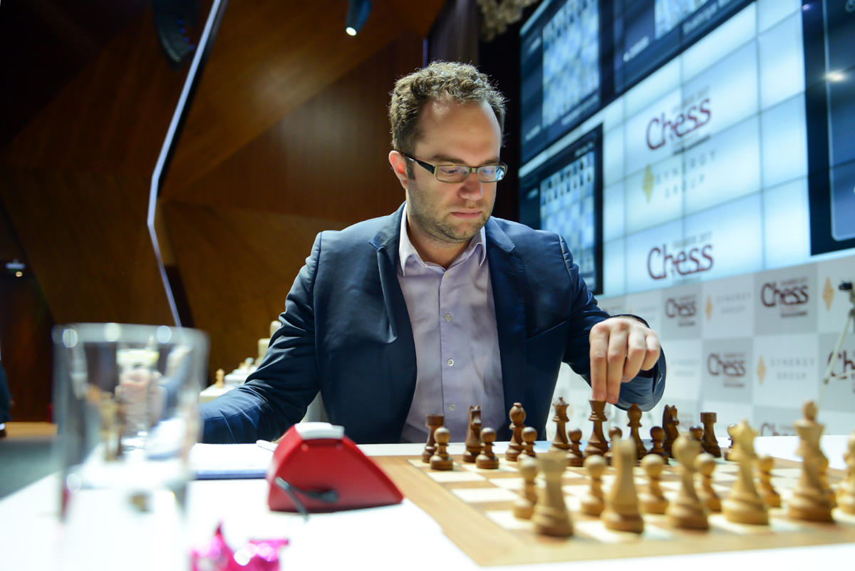 Противостояние "Реала" и "Барселоны" дошло до шахматного турнира в Азербайджане (ФОТО)