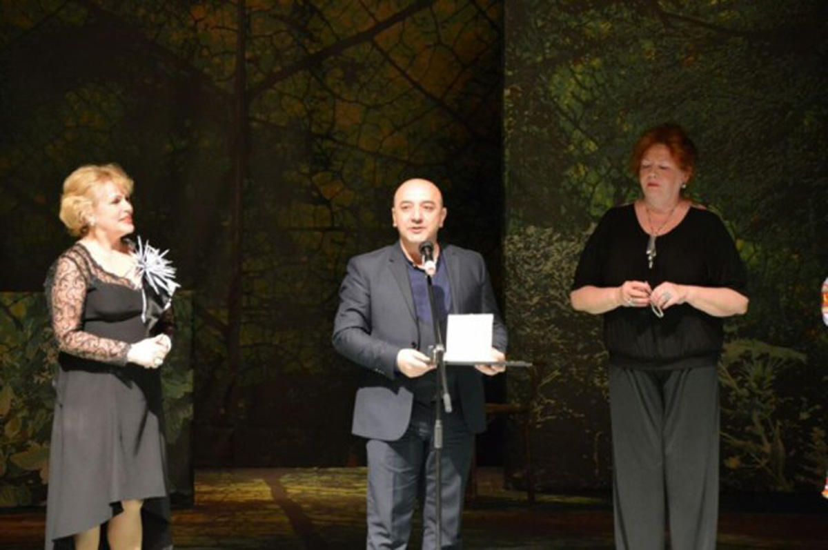 Шовги Гусейнов о своей большой любви в Азербайджане и России 
 (ФОТО)