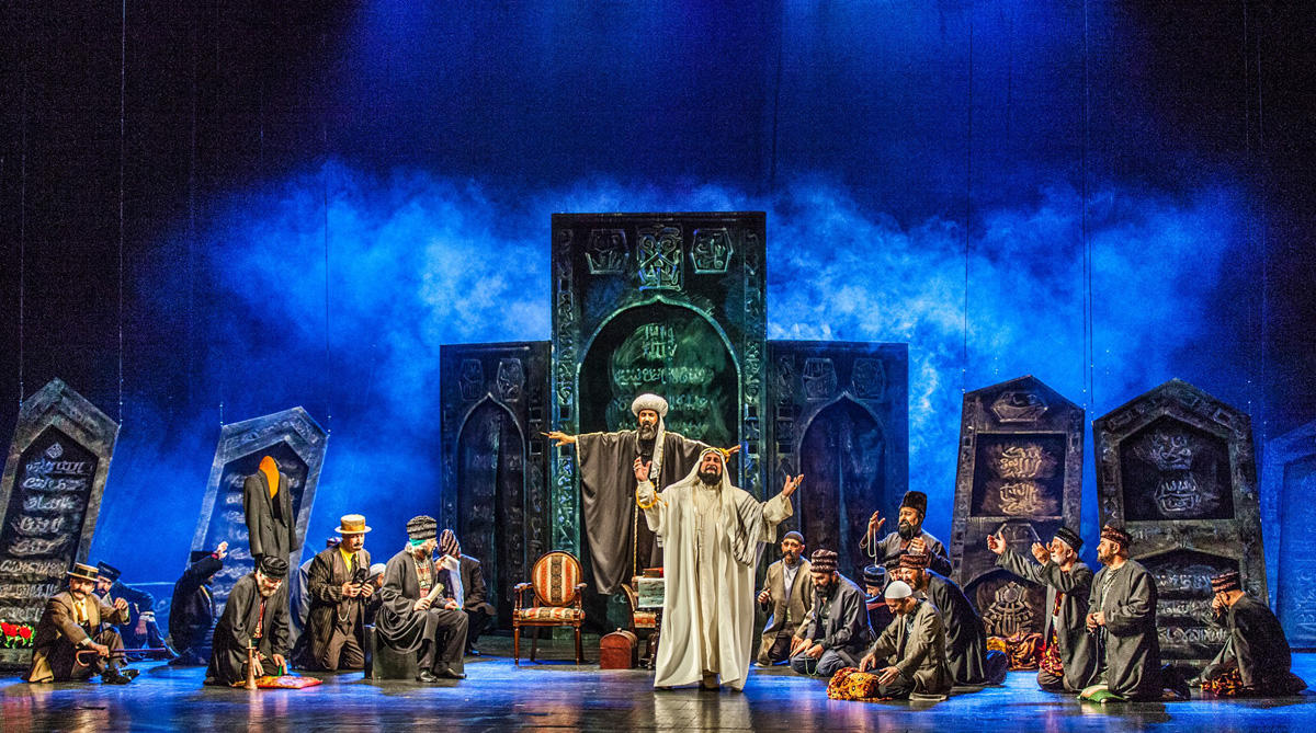 В Аздраме представлен спектакль, посвященный юбилею Гасана Аблуча (ФОТО)