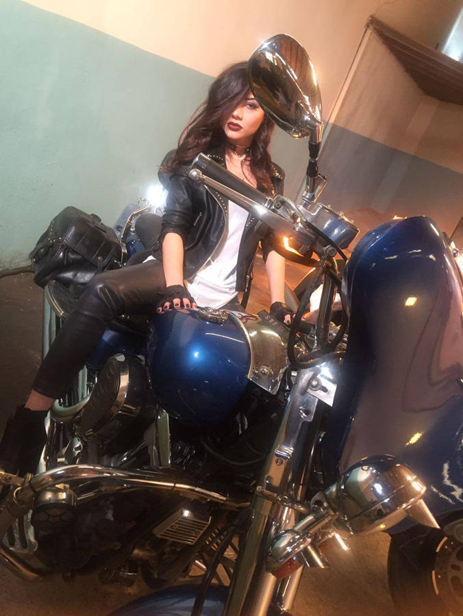 Айсель Ализаде сняла в Стамбуле клип “Çoşma” (ФОТО)