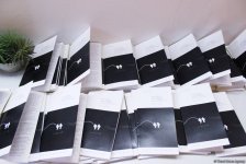 В Yay Gallery открылась выставка "1001 Ночь": традиции и ценности культуры исламского мира (ФОТО)