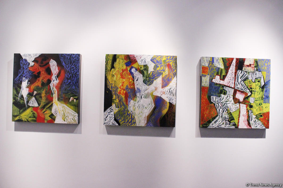 В Yay Gallery открылась выставка "1001 Ночь": традиции и ценности культуры исламского мира (ФОТО)